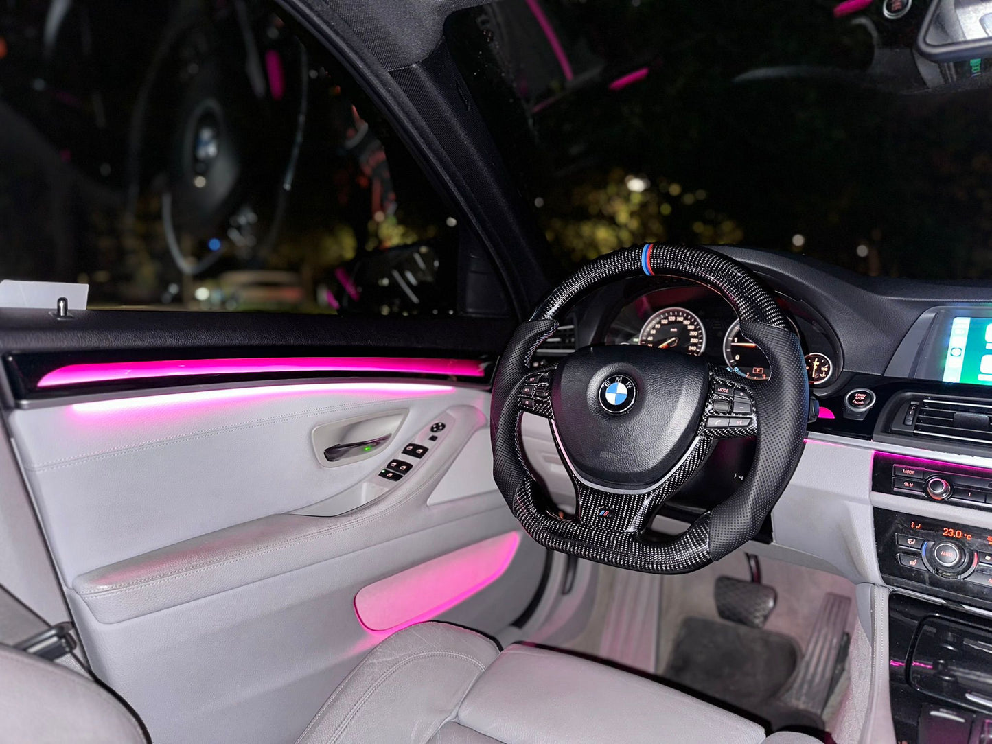 BMW F10/F11 premium Ambinet light med dynamiska paneler