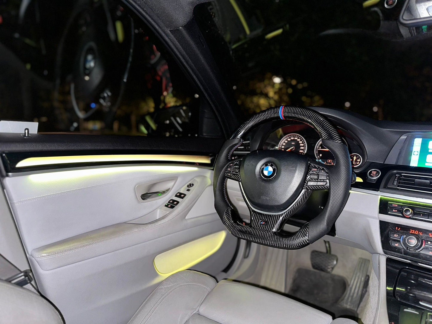 BMW F10/F11 premium Ambinet light med dynamiska paneler