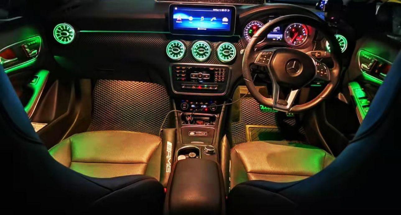 Mercedes GLA X156 OEM+ Ambinet light