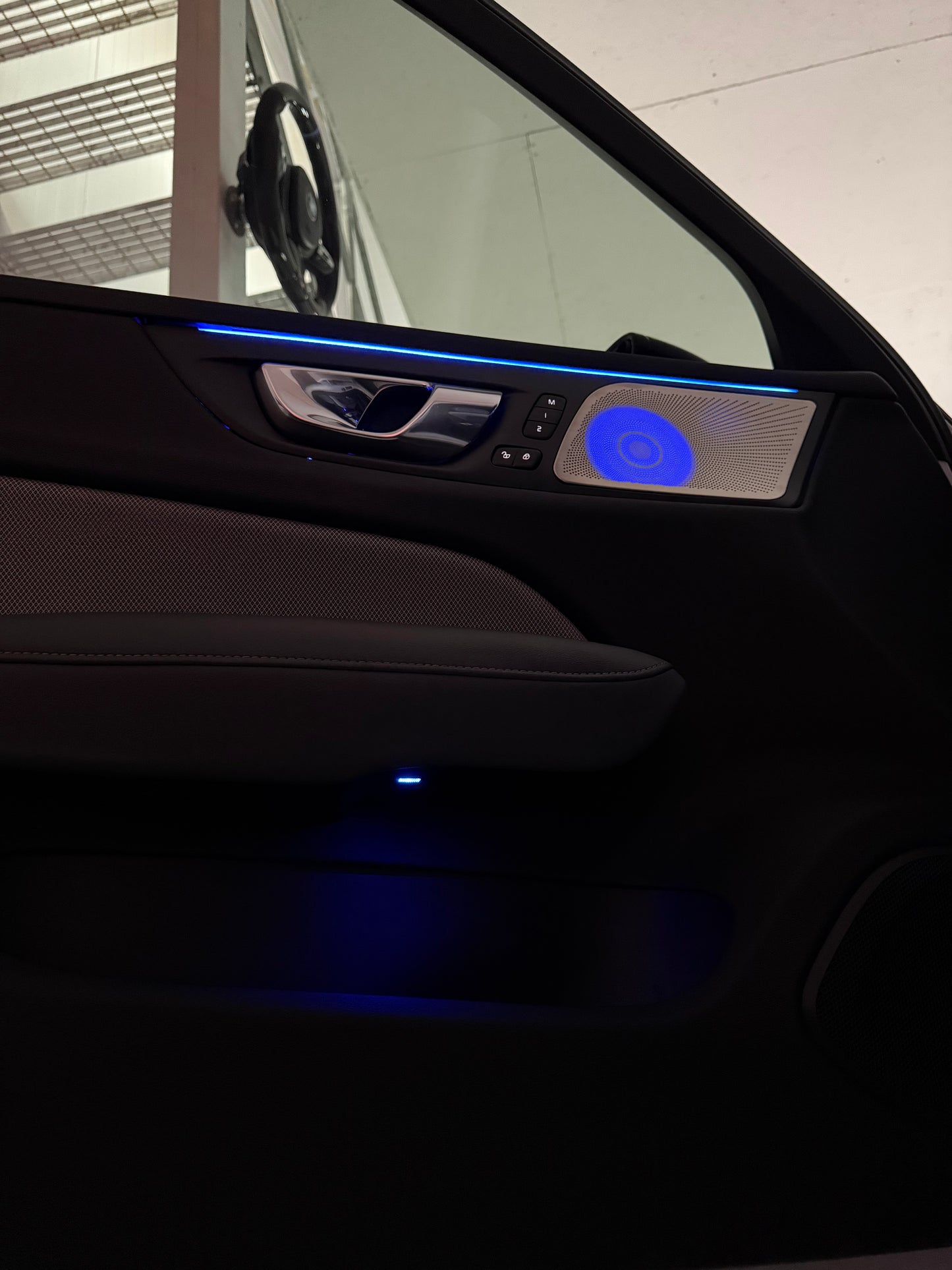 Ambinet light Volvo S60