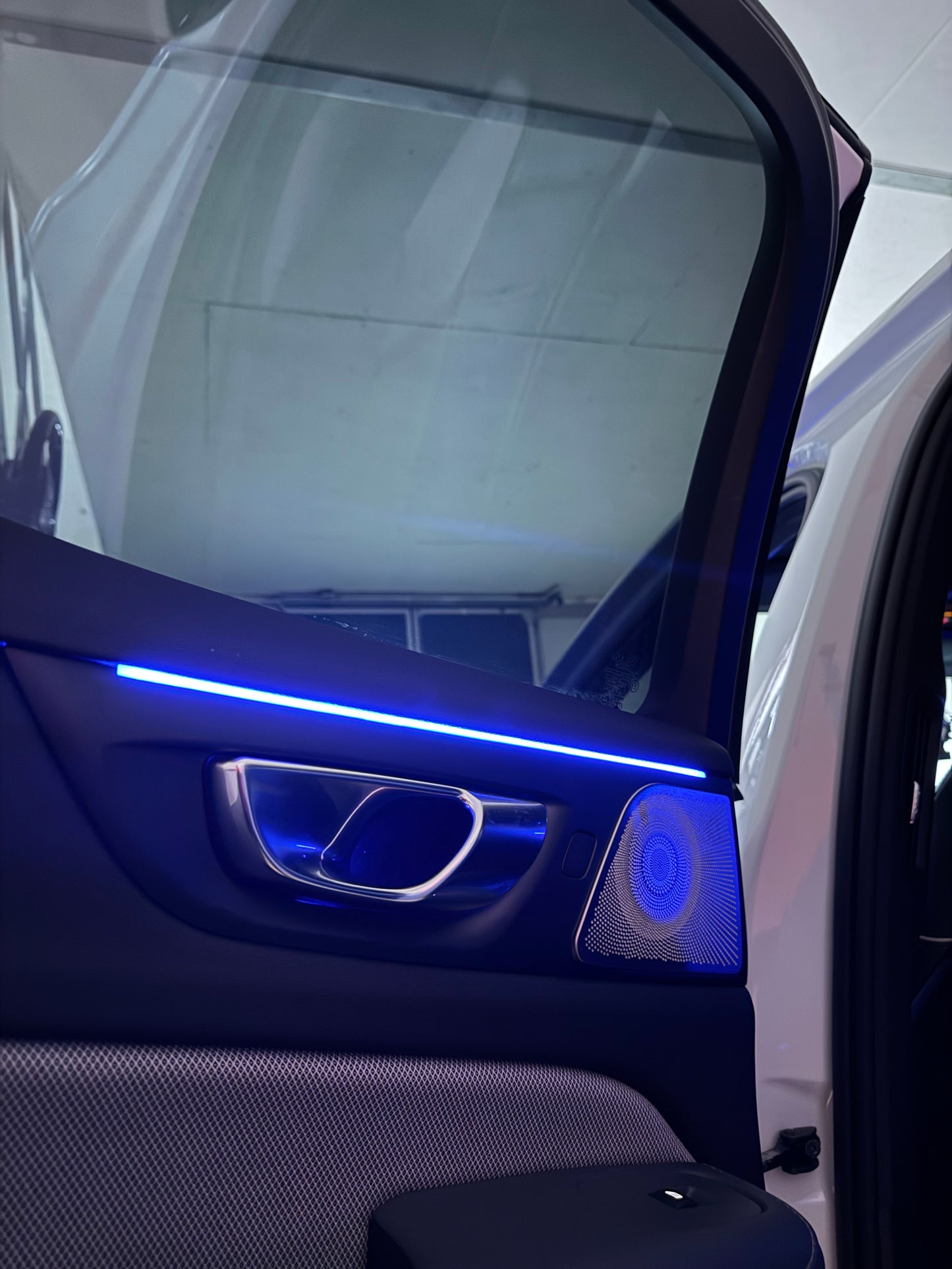 Ambinet light Volvo S60