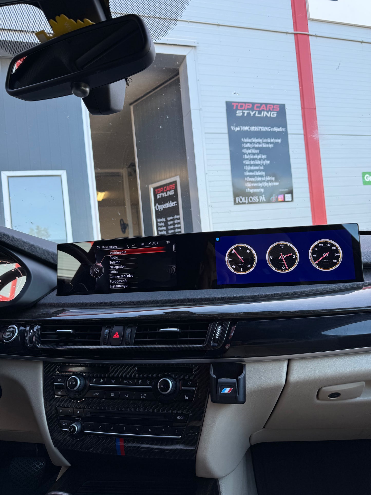 BMW X5 F15 - X6 F16 2013-2018 24.6 tum dubbel skärm