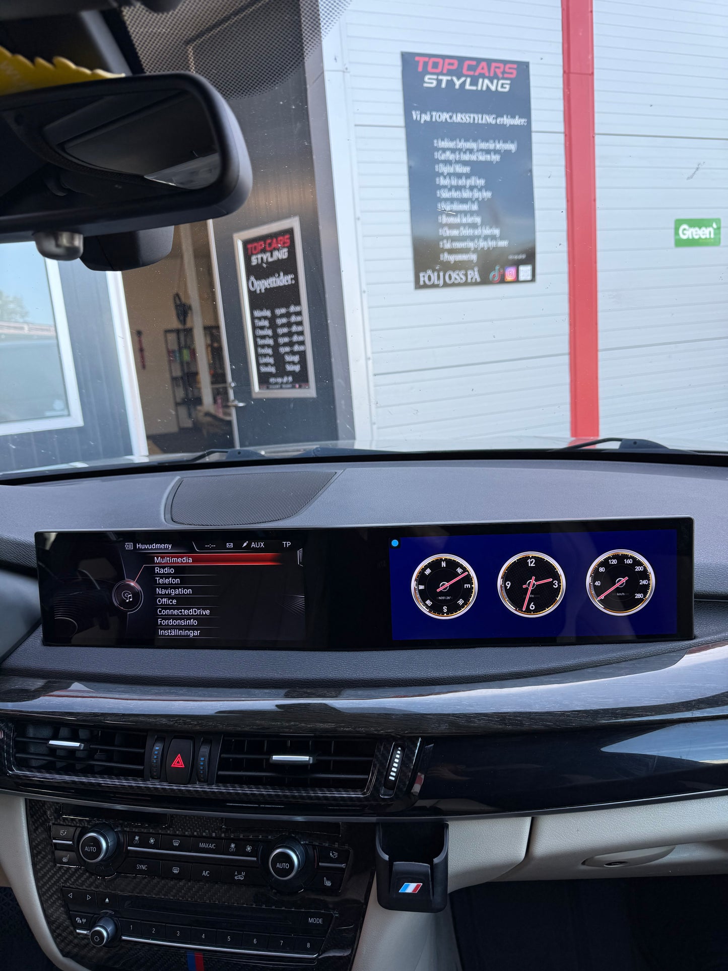 BMW X5 F15 - X6 F16 2013-2018 24.6 tum dubbel skärm