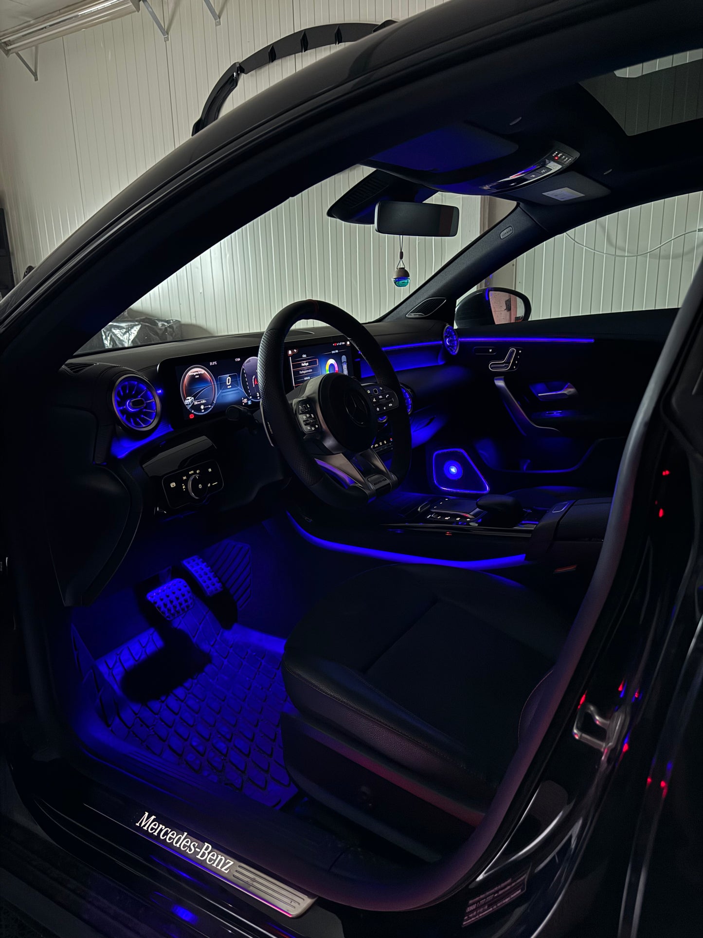 Ambinet belysning Mercedes CLA C118 & A klass W177