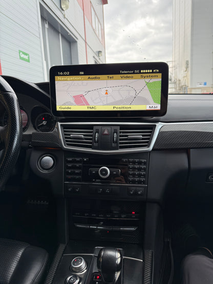 Mercedes E klass W212 CarPlay Android skärm