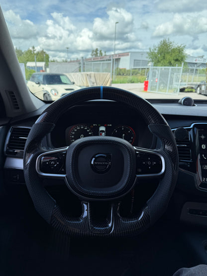 Volvo Custom ratt kolfiber & läder