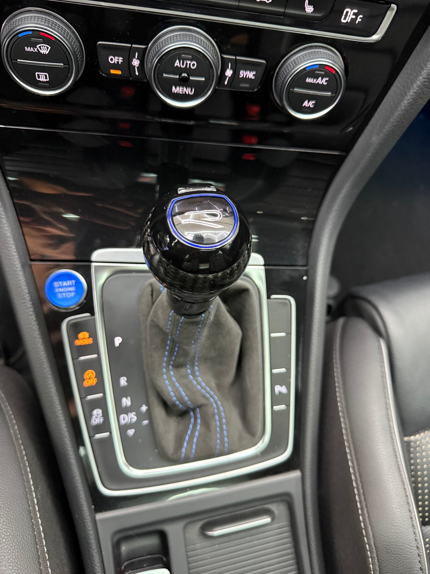 GOLF R MK7 & MK7.5 kolfiber växelspak
