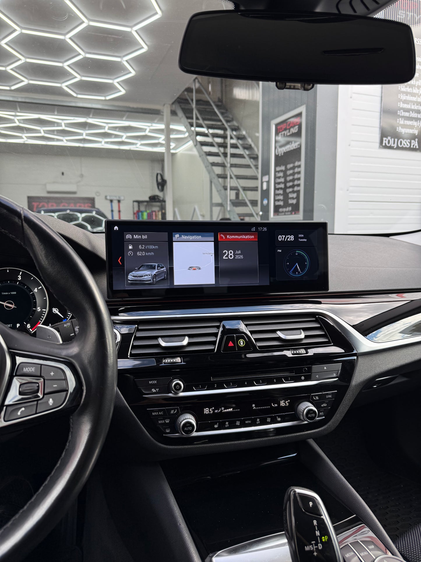 BMW 5 serie G30/G31 2019-2021 15 tum android skärm inkl. montering
