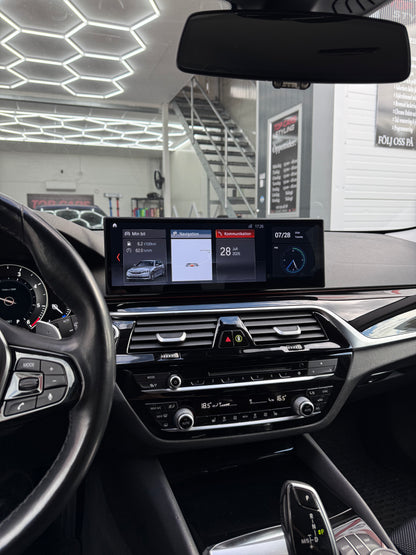 BMW 5 serie G30/G31 2019-2021 15 tum android skärm inkl. montering