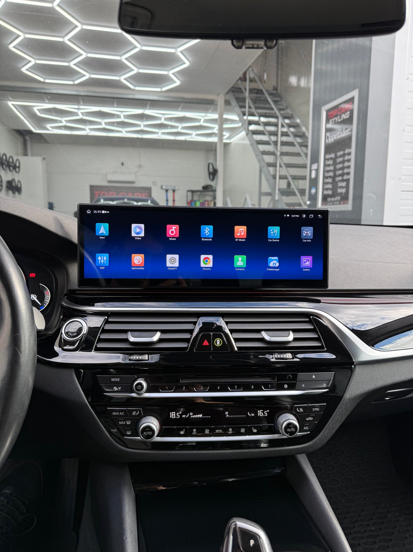 BMW 5 serie G30/G31 2019-2021 15 tum android skärm inkl. montering