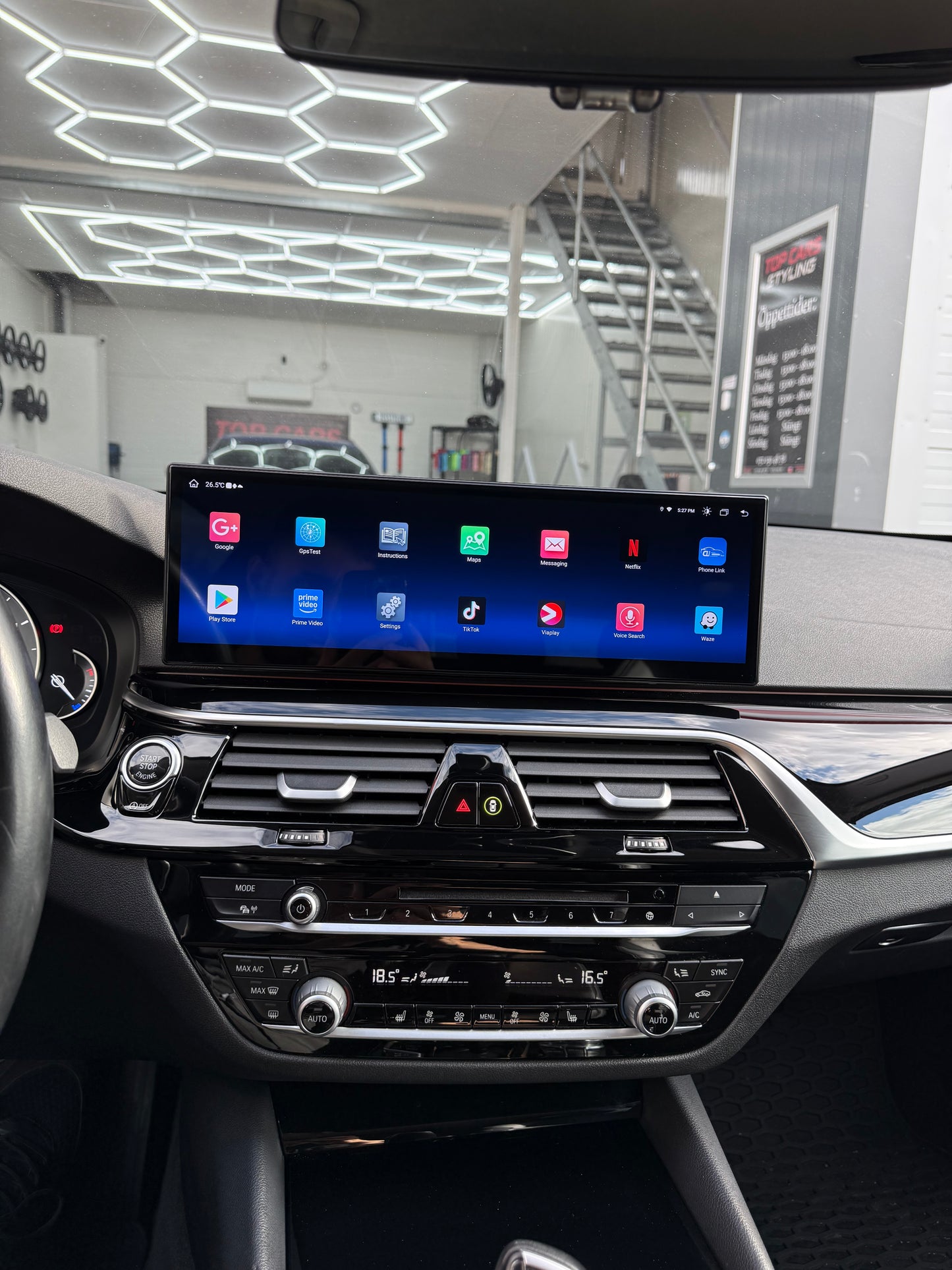 BMW 5 serie G30/G31 2019-2021 15 tum android skärm inkl. montering