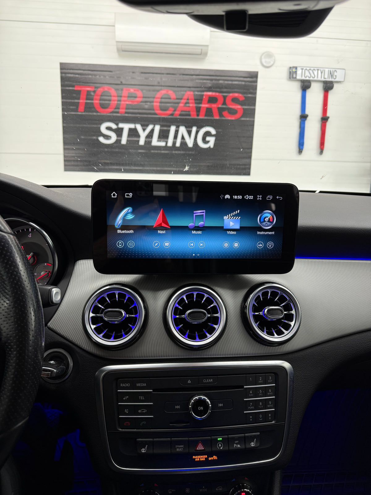 Mercedes CLA C117 & A klass W176 Android skärm inkl. Mont