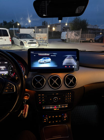 Mercedes B klass CarPlay skärm inkl. Montering