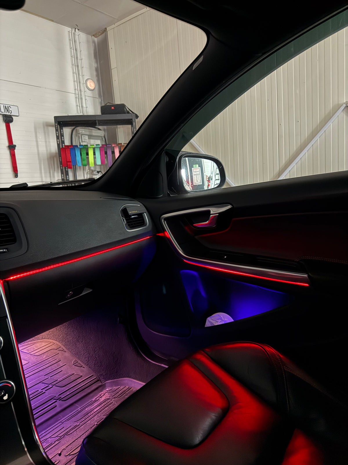 Volvo V60/S60 2012-2018 Ambient light inkl. Montering